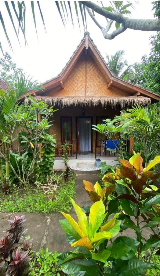 Kubu Artha Bungalow Nusa Penida Ped Экстерьер фото