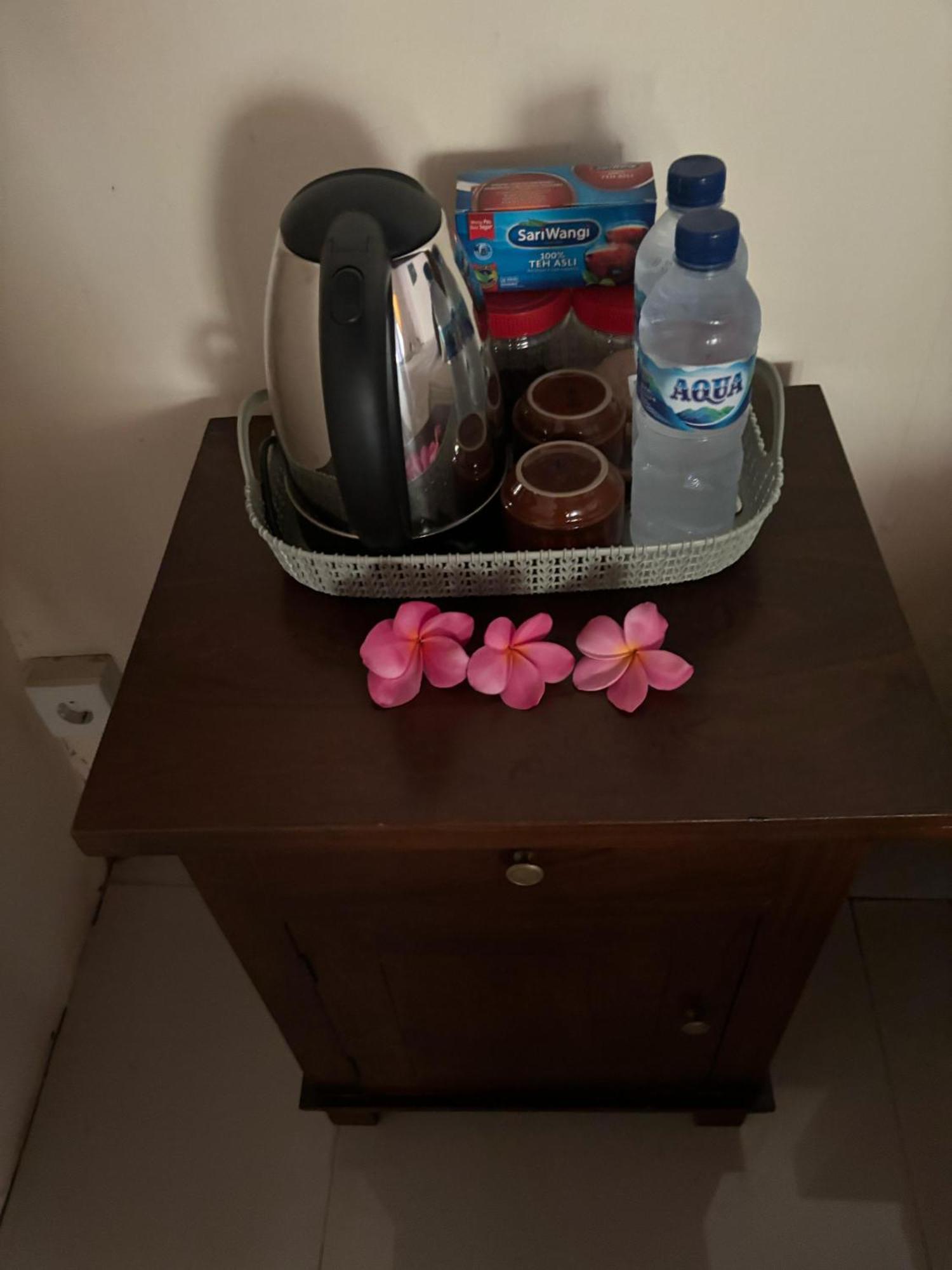 Kubu Artha Bungalow Nusa Penida Ped Экстерьер фото