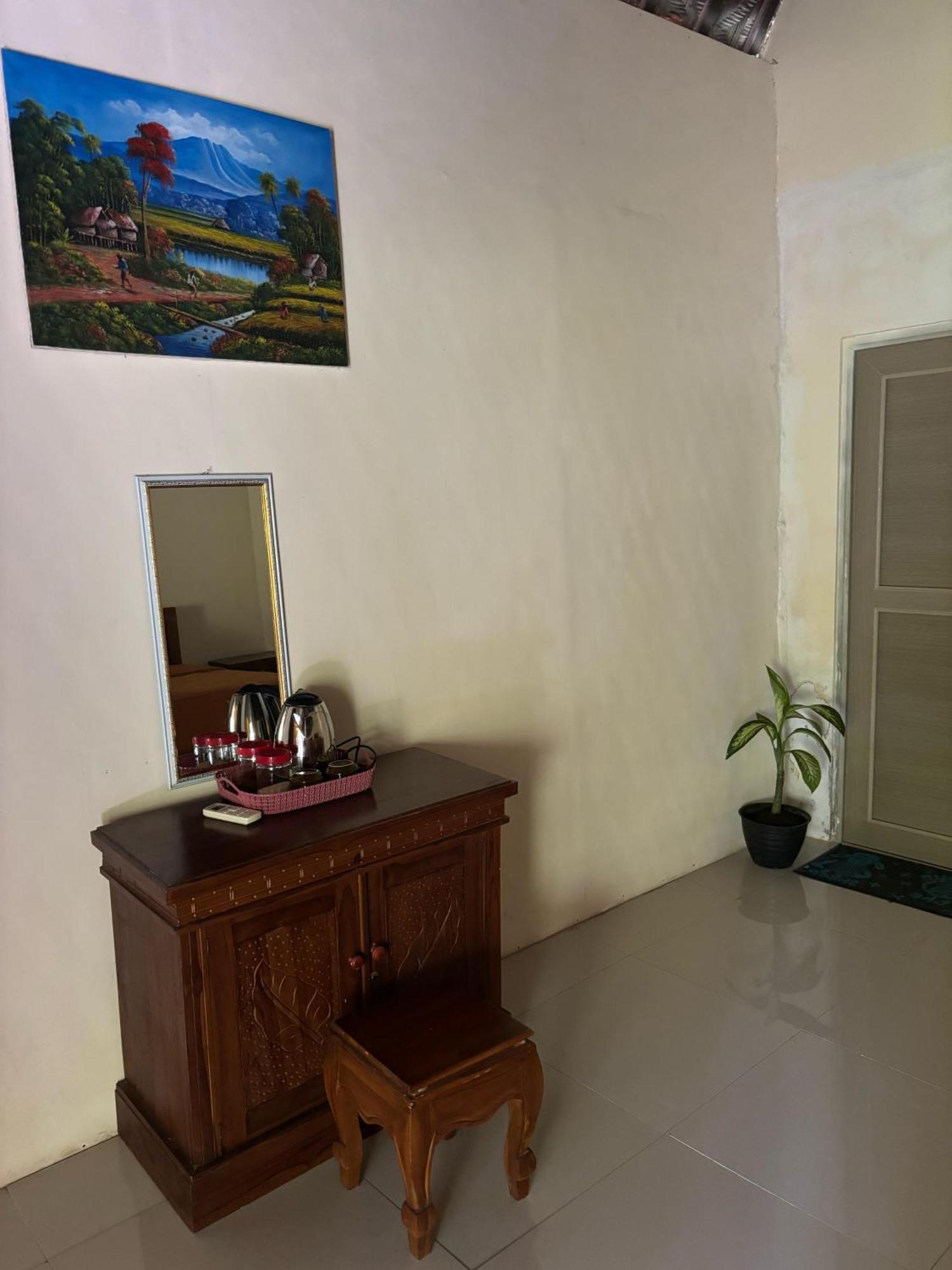 Kubu Artha Bungalow Nusa Penida Ped Экстерьер фото