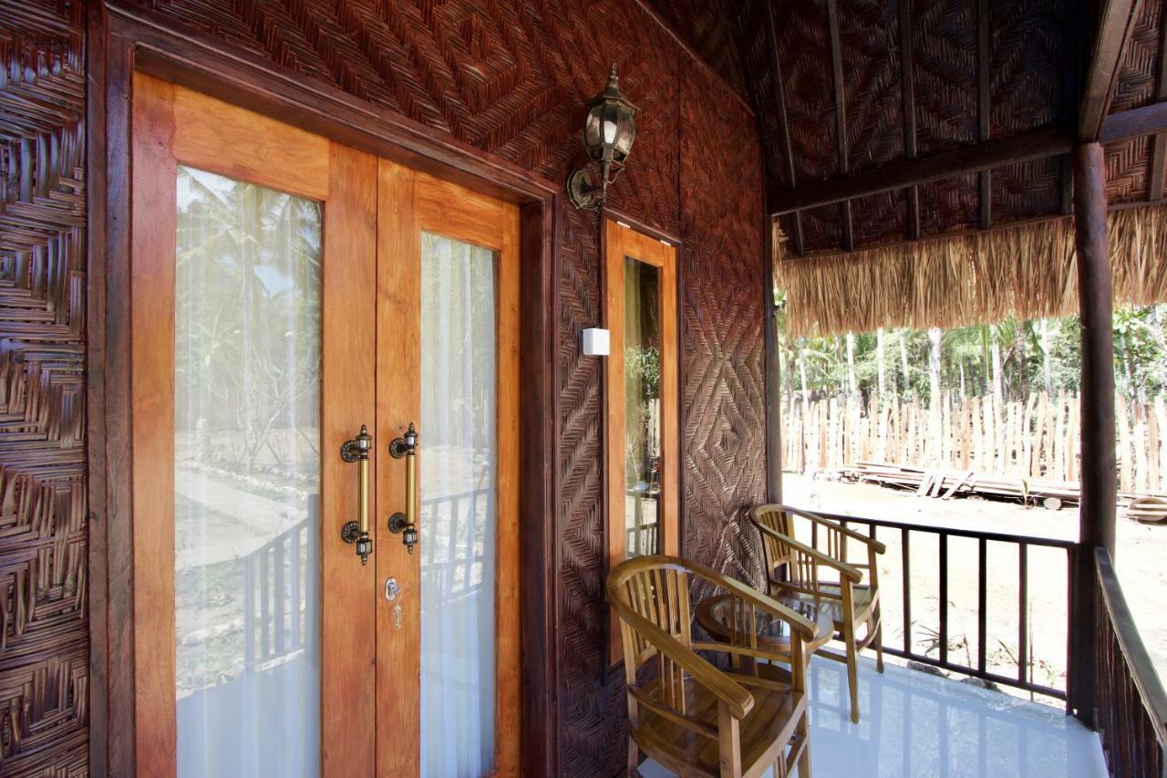 Kubu Artha Bungalow Nusa Penida Ped Экстерьер фото