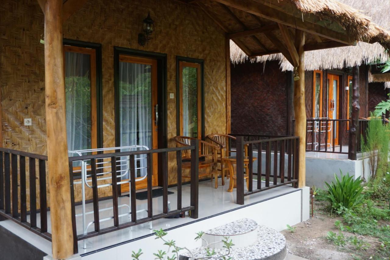 Kubu Artha Bungalow Nusa Penida Ped Экстерьер фото